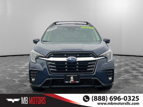 Used 2023 Subaru Ascent Limited image 11