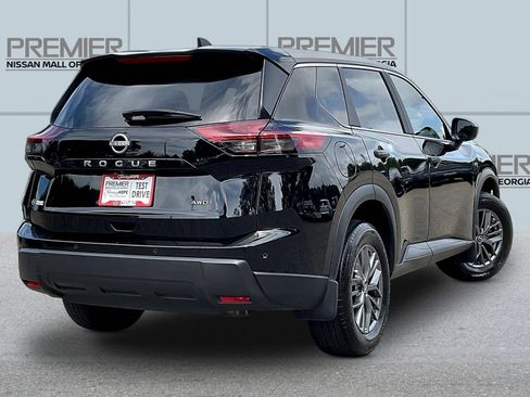 Certified 2025 Nissan Rogue S AWD/4WD image 7