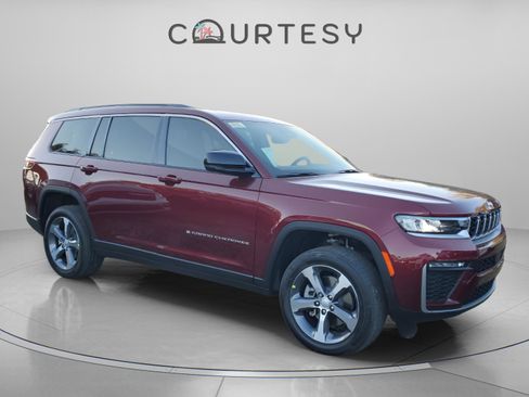 New 2026 Jeep Grand Cherokee L Limited image 5