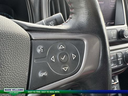 Used 2019 GMC Canyon All Terrain w/ Trailering Package image 8