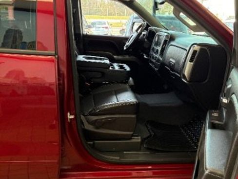 Used 2018 Chevrolet Silverado 1500 LT w/ All Star Edition image 34