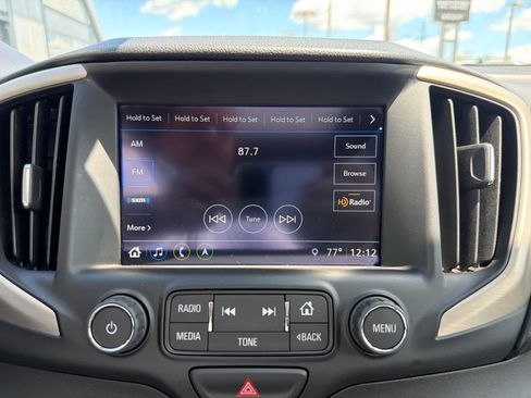 Used 2018 GMC Terrain Denali w/ Advanced Safety Package AWD/4WD image 16
