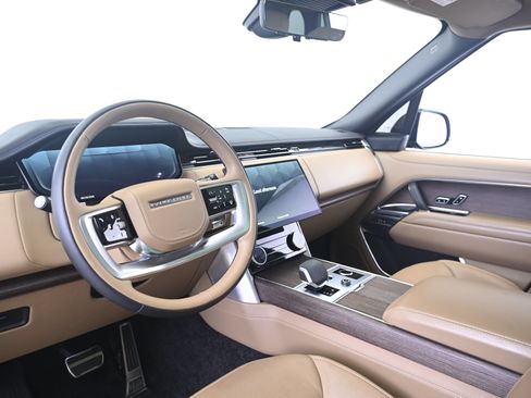Used 2023 Land Rover Range Rover Long Wheelbase Autobiography AWD/4WD image 4