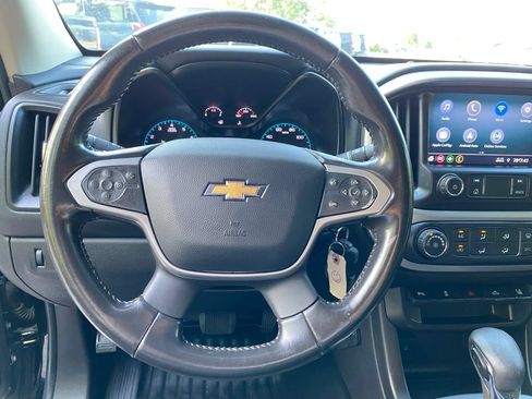 Used 2022 Chevrolet Colorado LT w/ Fleet Safety Package RWD image 11
