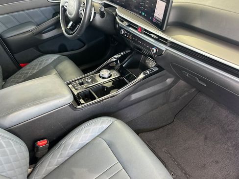 Used 2025 Kia Sorento SX Prestige AWD/4WD image 19