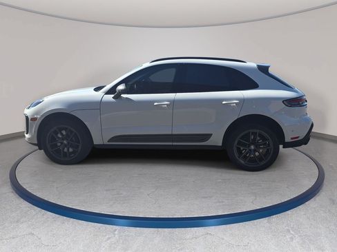 Used 2024 Porsche Macan Turbo AWD/4WD image 9