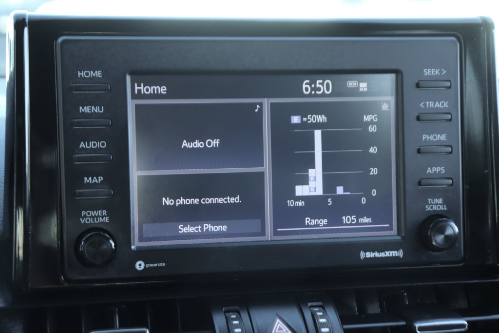 Used 2021 Toyota RAV4 XLE Premium AWD/4WD image 28