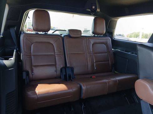 Used 2024 Lincoln Navigator Reserve AWD/4WD image 73