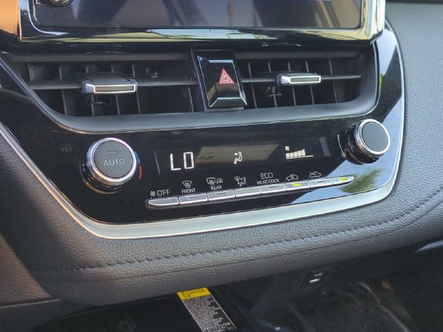 Used 2024 Toyota Corolla XSE FWD image 24