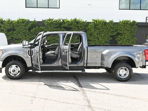 Used 2022 Ford F350 XL w/ STX Appearance Package AWD/4WD image 8