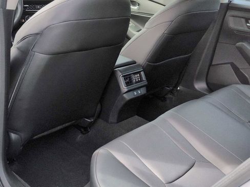 Used 2025 Honda Accord EX-L image 19