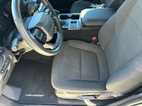 Used 2025 Toyota Land Cruiser 1958 image 15