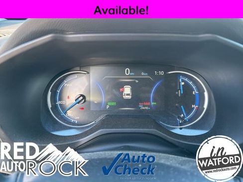 Used 2025 Toyota RAV4 XLE image 10