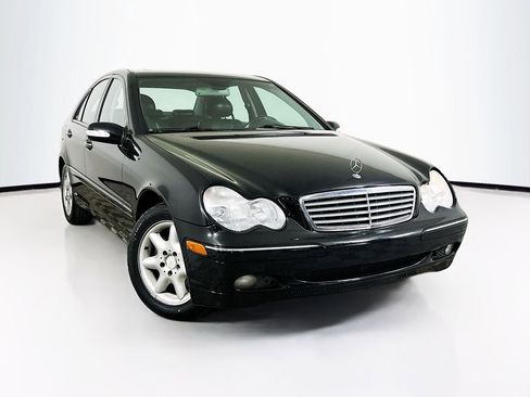 Used 2003 Mercedes-Benz C 240 Sedan image 1