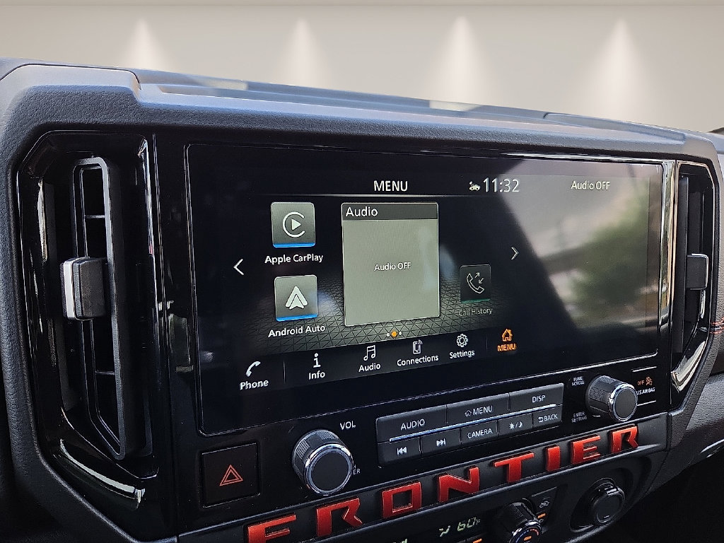 Used 2025 Nissan Frontier PRO-4X w/ Interior Protection Package AWD/4WD image 16