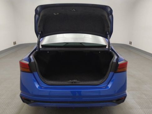 Used 2025 Nissan Altima 2.5 SV image 29