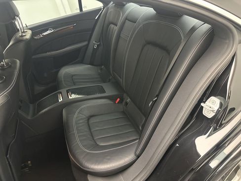 Used 2012 Mercedes-Benz CLS 550 4MATIC image 13