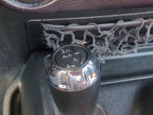 Used 2016 Jeep Wrangler Sahara w/ Connectivity Group image 21