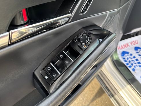 Used 2023 MAZDA CX-30 AWD 2.5 S w/ Preferred Package image 24