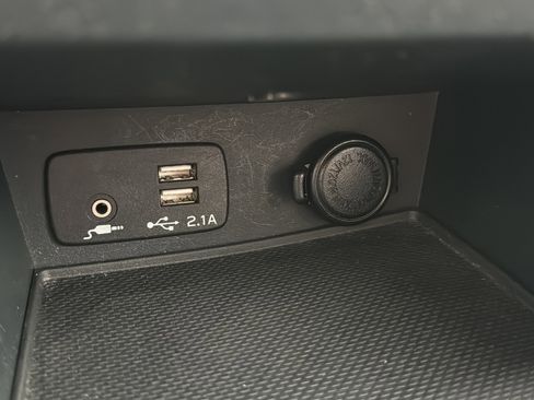 Used 2021 Subaru Crosstrek 2.5i Sport w/ Moonroof Package image 37