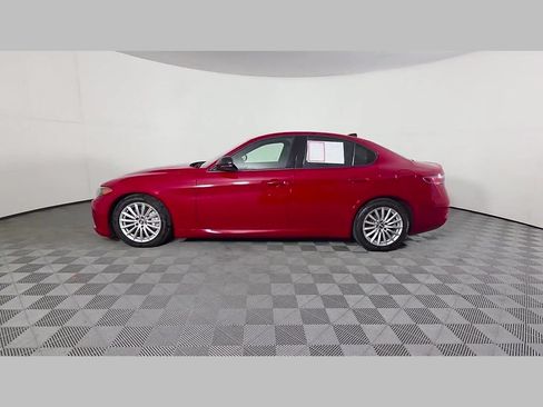 Used 2024 Alfa Romeo Giulia Sprint RWD image 46