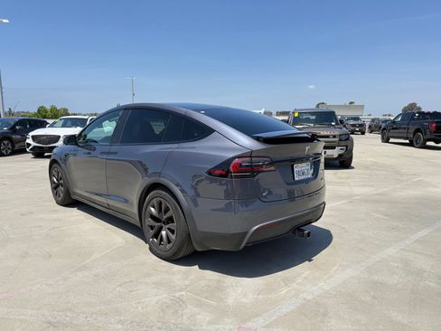 Used 2022 Tesla Model X Plaid AWD/4WD image 2