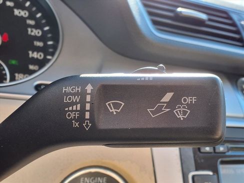 Used 2012 Volkswagen CC Sport image 17