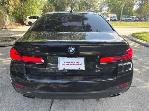 Used 2021 BMW 530i w/ M Sport Package RWD image 8