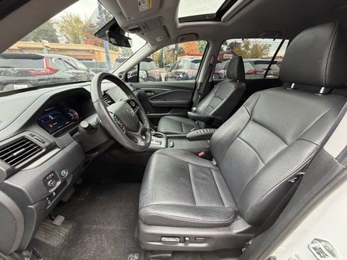 Used 2022 Honda Pilot Special Edition image 9