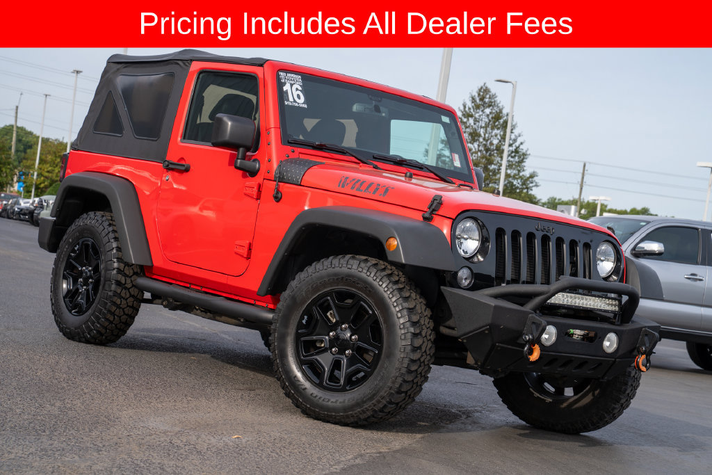 Used 2016 Jeep Wrangler Sport AWD/4WD image 2