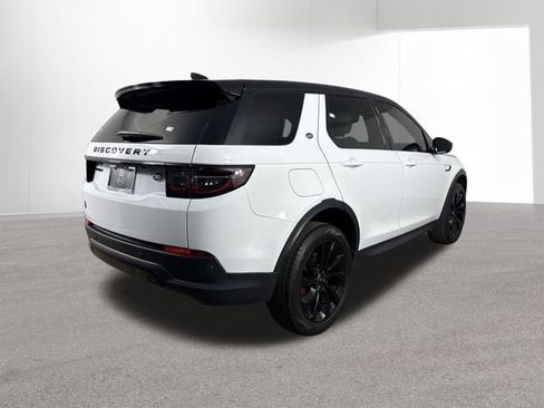 Used 2023 Land Rover Discovery Sport SE image 34