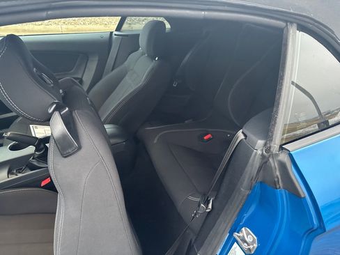 Used 2021 Ford Mustang Convertible w/ Equipment Group 101A image 28