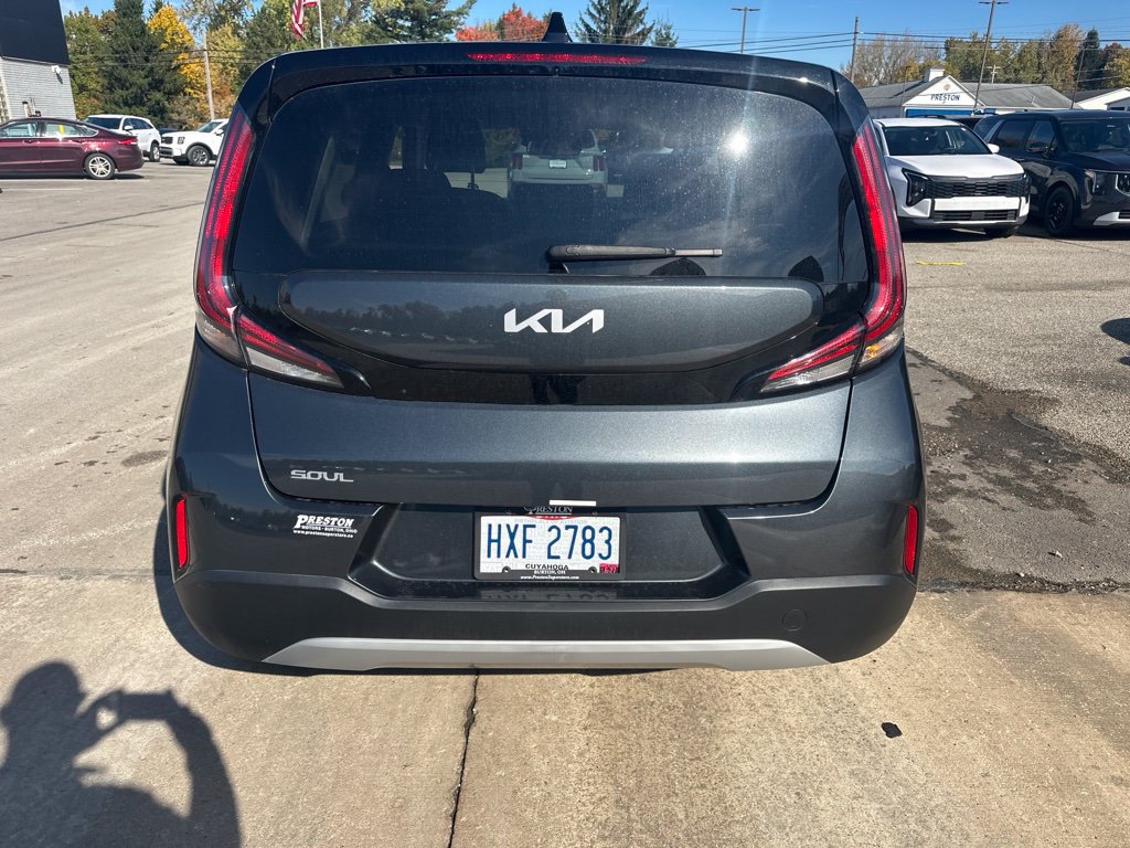 Used 2024 Kia Soul LX FWD image 6