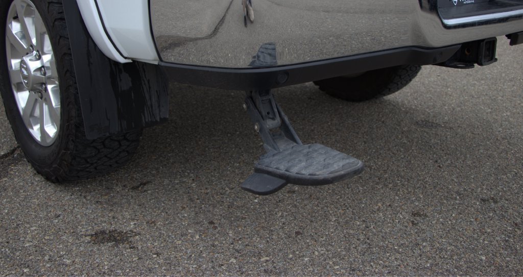 Used 2025 RAM 2500 Laramie w/ Safety Group AWD/4WD image 36