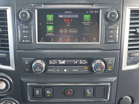 Used 2019 Nissan Titan SL w/ Midnight Edition image 19