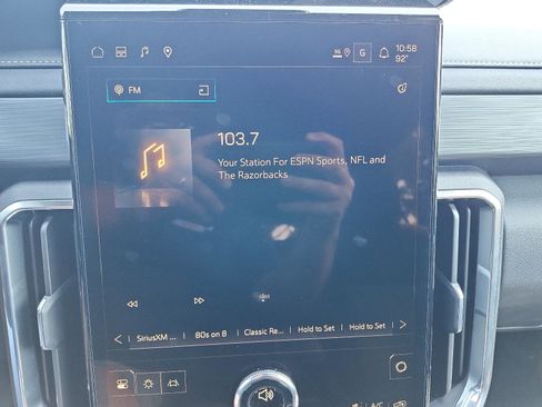 New 2026 GMC Acadia Elevation image 11