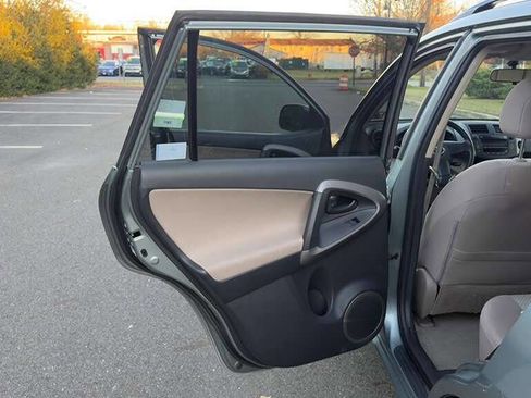 Used 2008 Toyota RAV4 4WD image 24