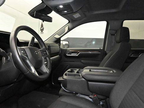 Used 2026 Chevrolet Silverado 1500 RST AWD/4WD image 13