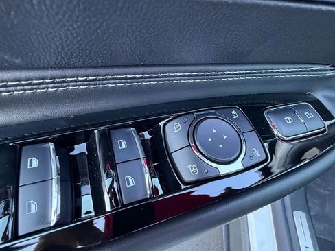 New 2026 Lincoln Corsair Premiere image 16