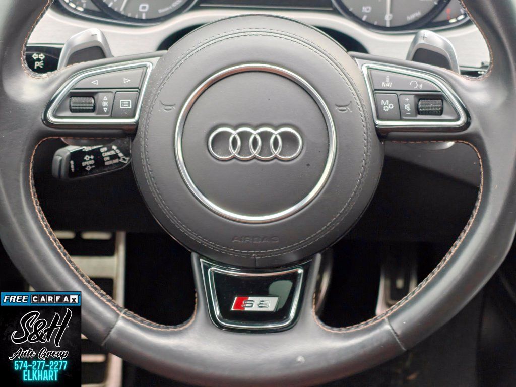 Used 2015 Audi S8 AWD/4WD image 5