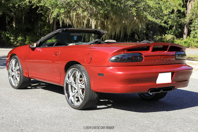 Used 2002 Chevrolet Camaro Z28 w/ SS Performance/Appearance Pkg RWD image 5