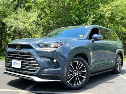 Used 2025 Toyota Grand Highlander AWD Hybrid