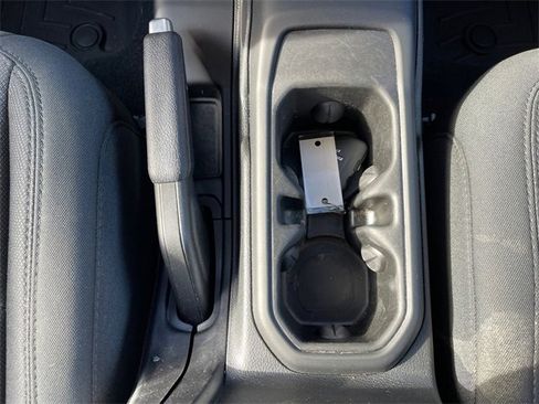 Used 2022 Jeep Gladiator Willys image 18