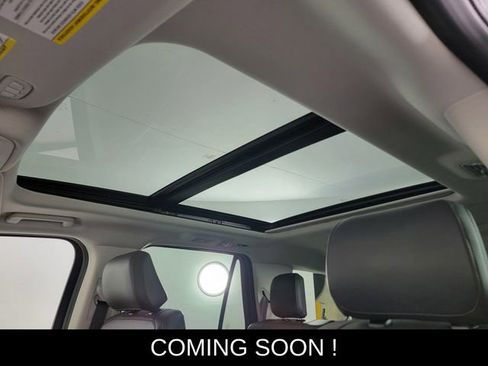 Used 2025 Ford Expedition Active image 11