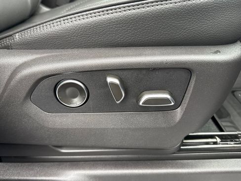 Used 2025 GMC Sierra 1500 Denali w/ Denali Reserve Package image 27