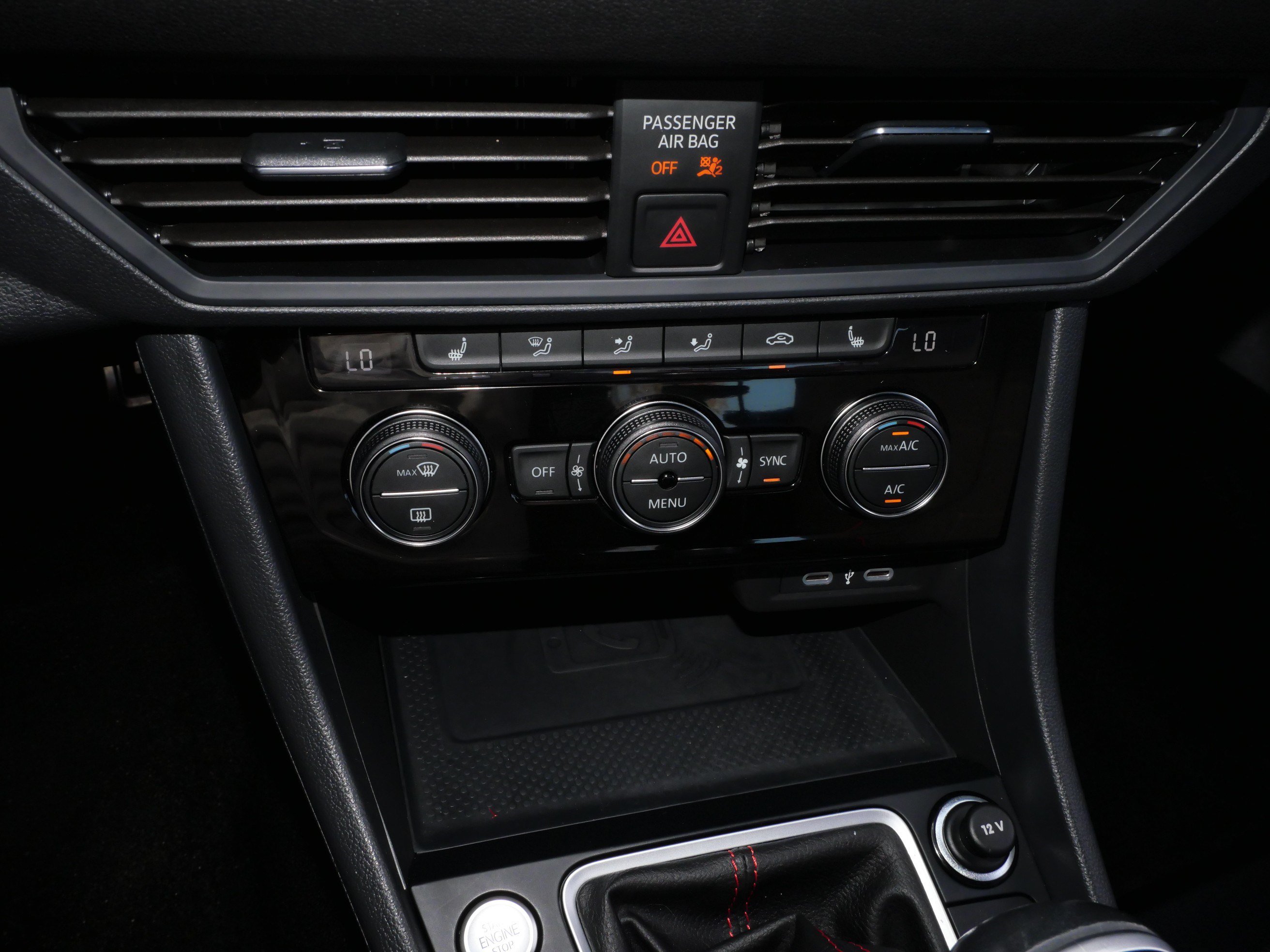 Certified 2024 Volkswagen Jetta GLI 40th Anniversary Edition FWD image 23