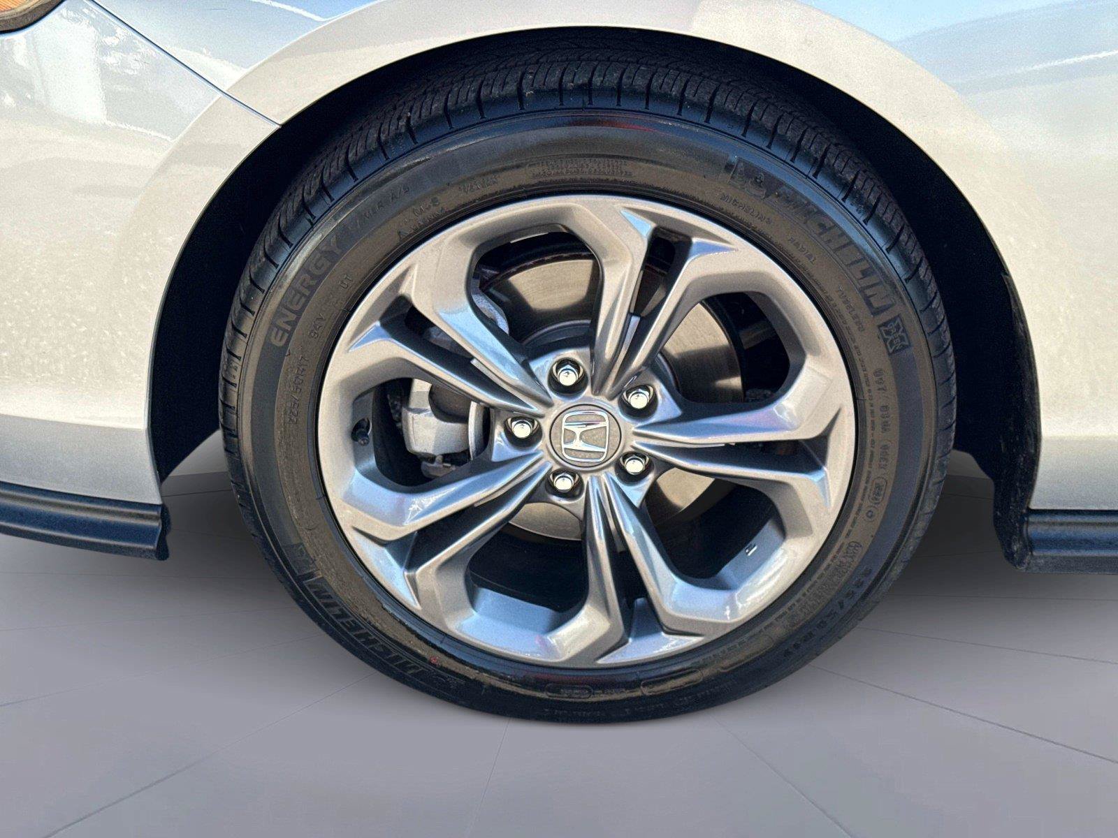 Certified 2024 Honda Accord EX image 11