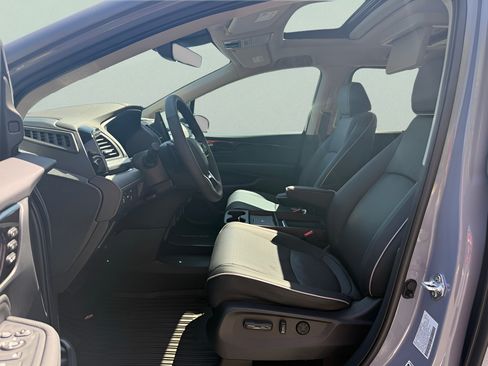 New 2026 Honda Odyssey Elite image 9