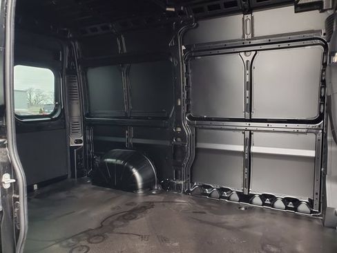 New 2026 RAM ProMaster 2500 w/ Cold Weather Group FWD image 17