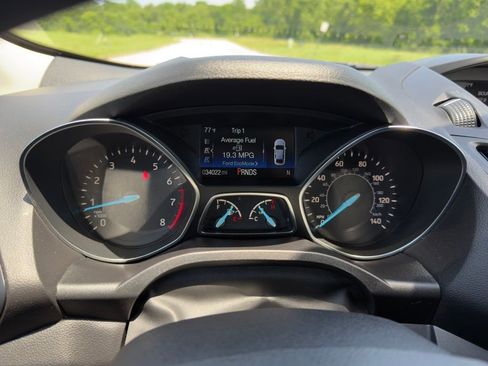 Used 2019 Ford Escape S FWD image 19